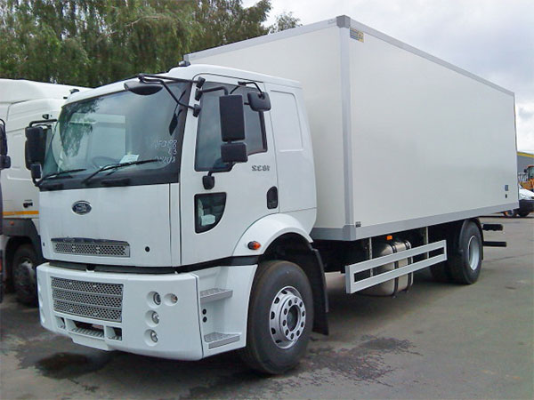  Ford Cargo